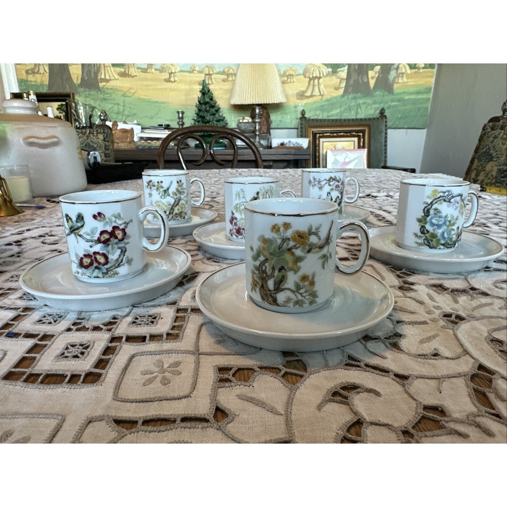 Royal Crown Porcelain Gold Trim Birds & Flowers Demitasse 6 Cups & Saucers #9723